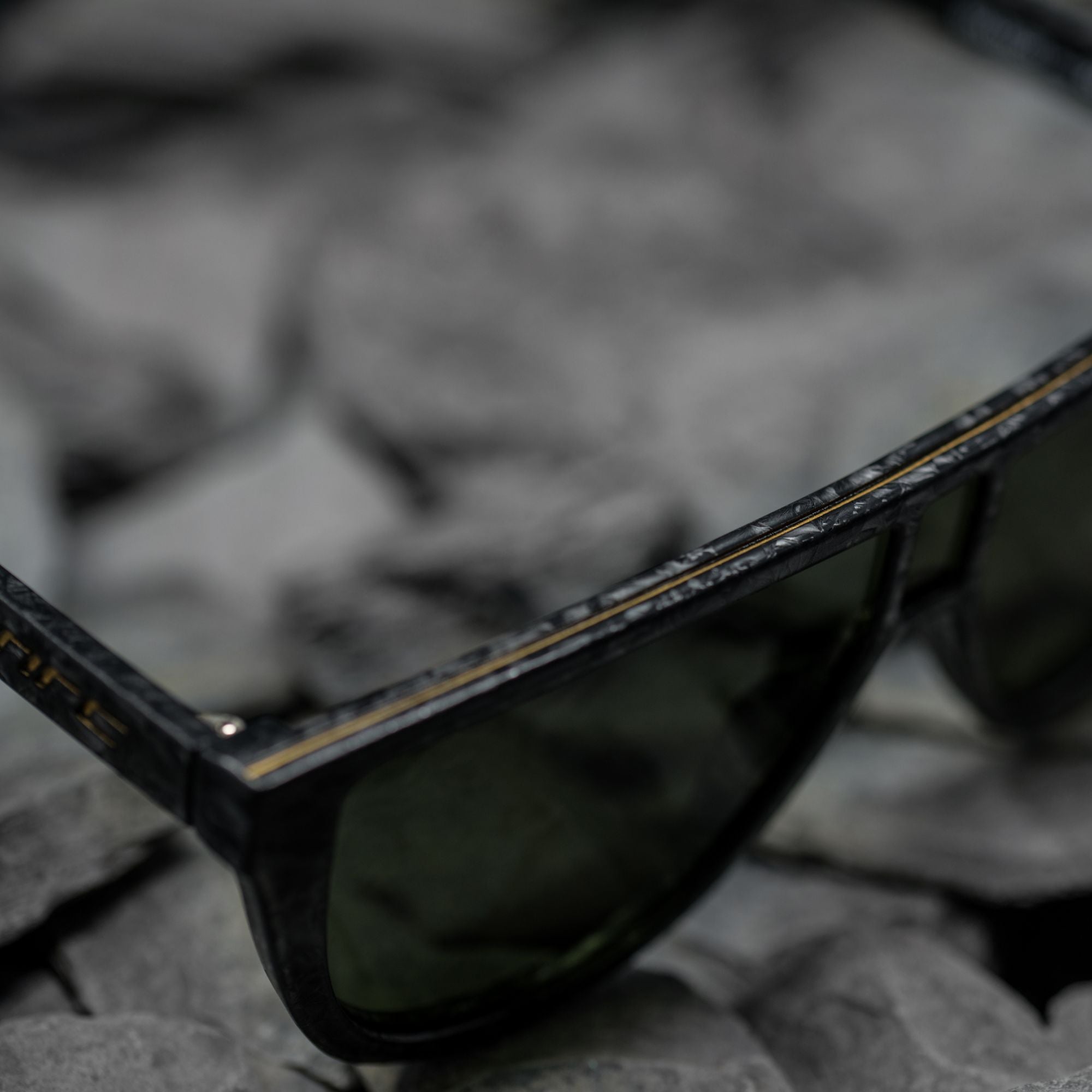 WX4.BKGR – Occhiali da sole lifestyle con lenti ZEISS® in nylon